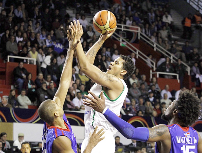 Dois resultados ruins no Brasileiro, mas alegria de volta ao basquete!